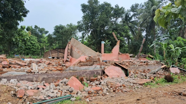 Evictions in Paikan (Photo: Nibir Deka)