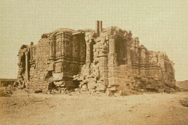 Ruined Somnath temple, 1869.