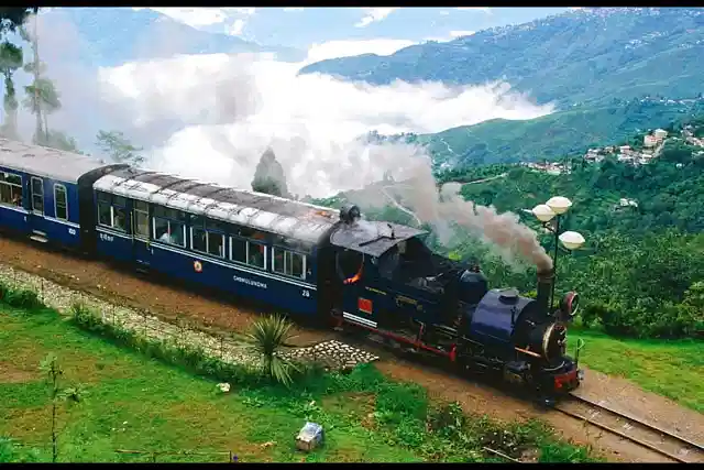 Darjeeling toy train