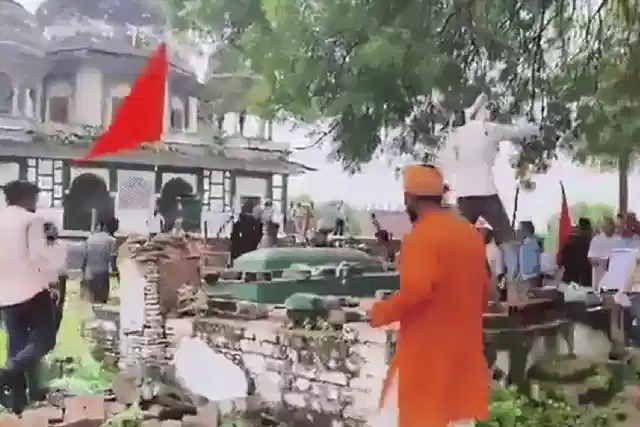 Fatehpur Temple Dispute (Image source: X)