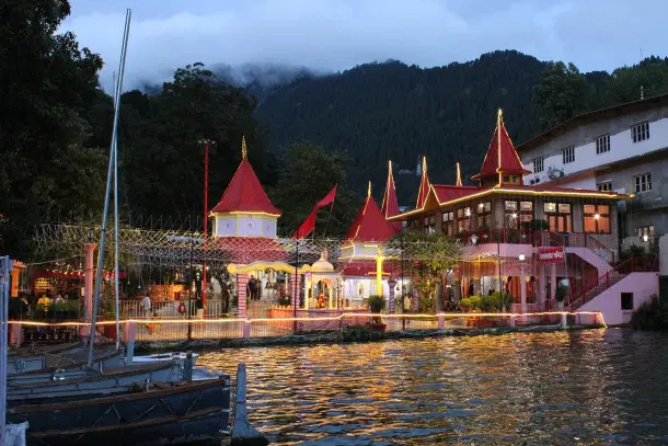 Maa Naina Devi Temple, Nainital (Pic Via Wikipedia)
