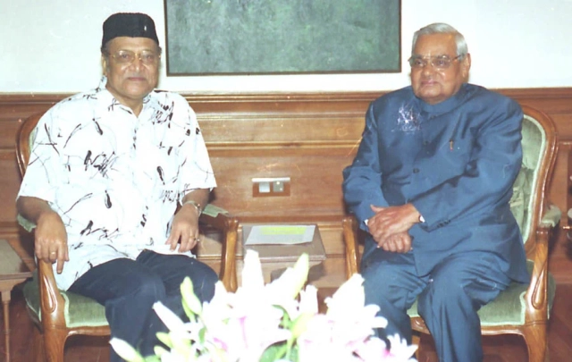 Dr Bhupen Hazarika with Prime Minister Atal Bihari Vajpayee in New Delhi on February 27, 2004.