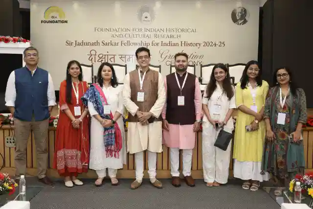 Dr Vikram Sampath (C), Devesh Varma of Ola Foundation (Ext Left), Satyajeet K Ojha (Right of centre) with team members (FIHCR).