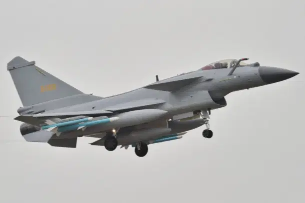 A Chinese J10 fighter jet