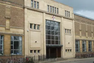 University of Bristol's Faculty of Science and Engineering (Pic Via Wiki)