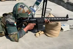 An Indian Army soldier with the Sig 716 rifle. (Credit: Snehesh Alex Philip)