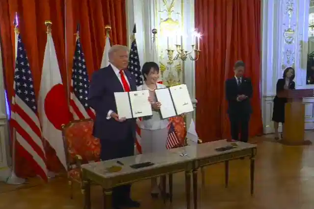 Trump with Japan's new Prime Minister Sanae Takaichi