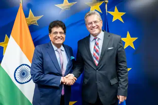Commerce Minister Piyush Goyal with EU trade commissioner Maroš Šefčovič