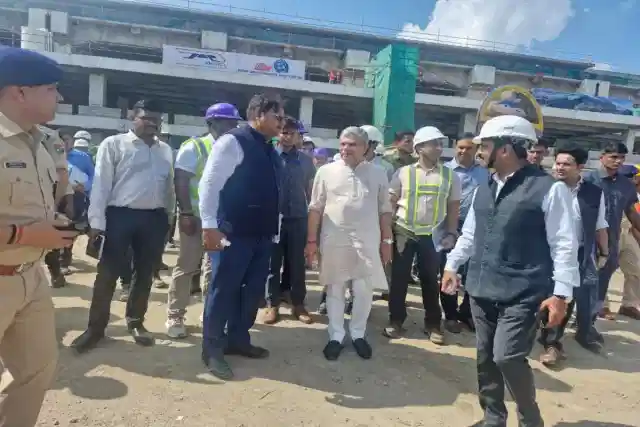 Ashwini Vaishnaw at Ahmedabad’s Kalupur Railway Station.