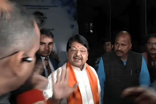 Kailash Vijayvargiya Controversy: दूषित पानी पर सवाल पूछने पर भड़के मंत्री, बयान से फिर बढ़ा विवाद !!